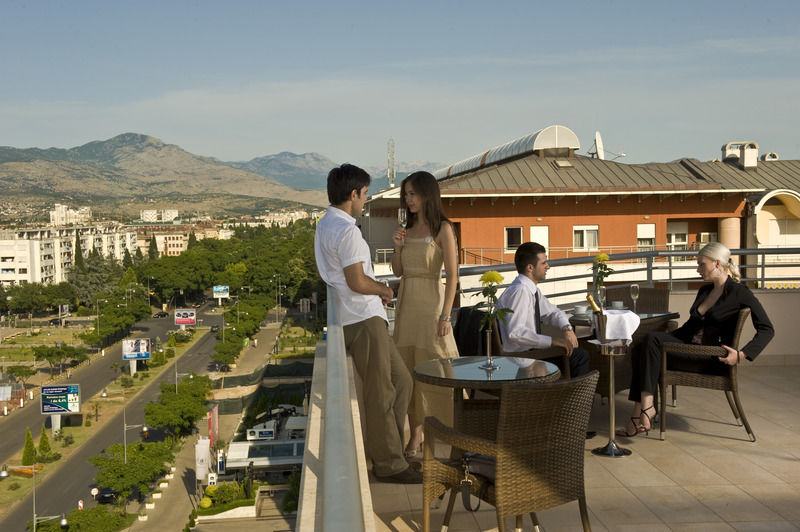 Aparthotel Premier Podgorica Restaurant bilde